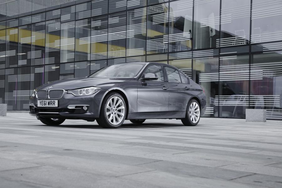  BMW 328i Modern 2012 года  (UK) (фото 28 из 29)